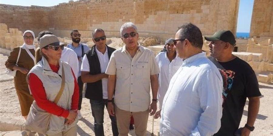وزير السياحة والآثار يتفقد أعمال البعثة المصرية الدومينيكية بموقع تابوزيريس ماجنا