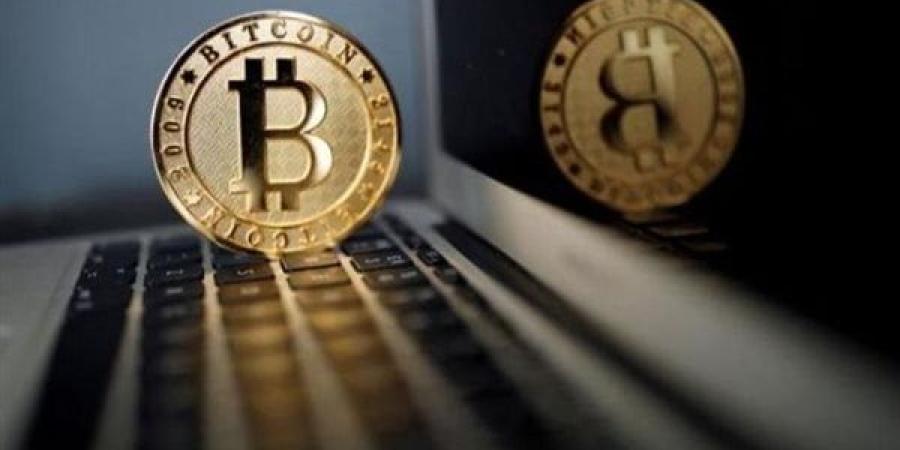 سعر عملة بيتكوين يصل إلى 70 ألف دولار لأول مرة منذ 2 يونيو