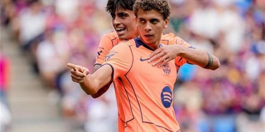 حمزة عبد الكريم يكشف سر تأقلمه في برشلونة ودور محمد صلاح في دعمه