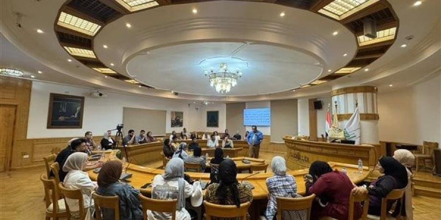 متخصص يوضح خطورة شائعات اليأس والخوف علي المجتمع
