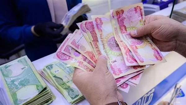 صرف رواتب متقاعدي الجزائر دخل بالسعادة