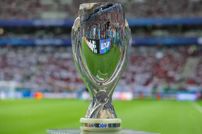 موعد كأس السوبر الأوروبي 2025