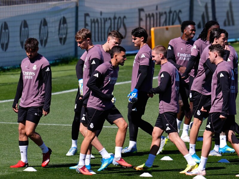 ثغرة قانونية تتيح لنجم ريال مدريد السابق استمرار تواجده في سوق الانتقالات حتى بعد 1 سبتمبر