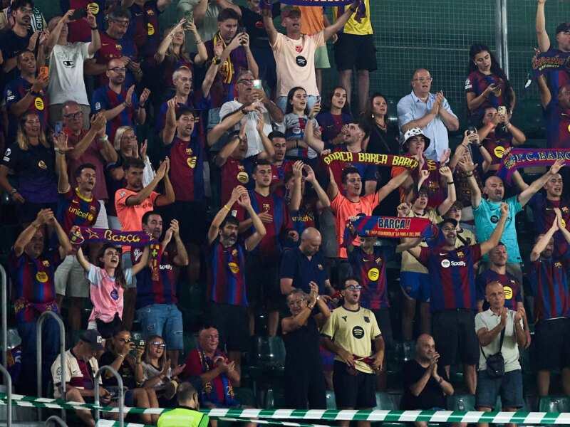 برشلونة يعزز هجومه بالتعاقد مع لاعب إيطالي مميز