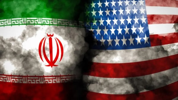 خبير سياسي: إيران تتبع استراتيجية النفس الطويل في مفاوضاتها مع واشنطن