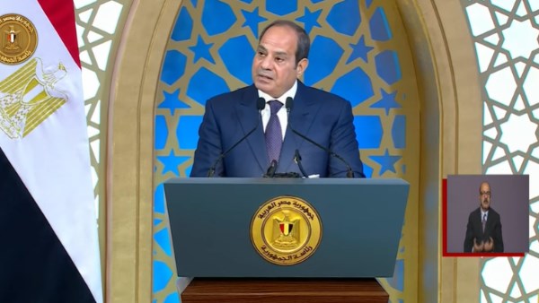 الرئيس السيسي يؤكد أن سيدنا محمد جسد مكارم الأخلاق التي أدهشت العقول وألهمت القلوب