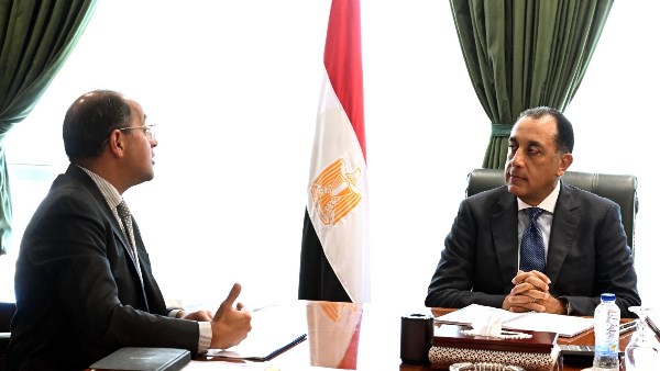 وزير المالية يؤكد أن القطاع الخاص يستحوذ على ستين بالمئة من الاستثمارات الحالية