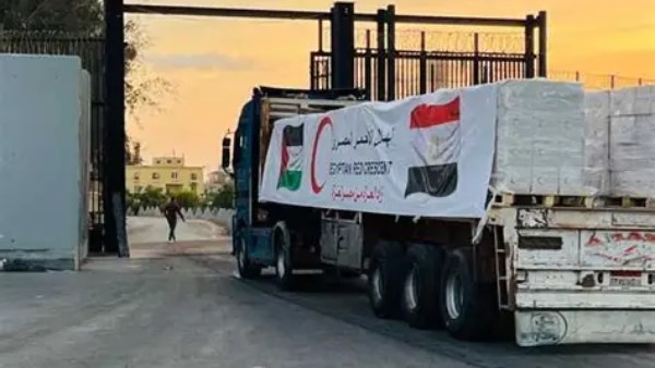 دخول الدفعة 264 من شاحنات المساعدات إلى فلسطين في قطاع غزة