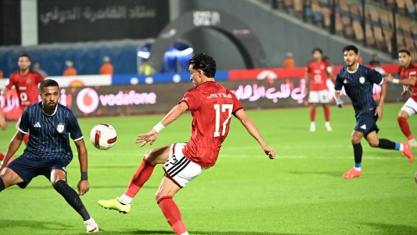 إنبي الشرقية يحقق انتصاراً مفاجئاً على الأهلي بتسجيل هدفين في أقل من ربع ساعة