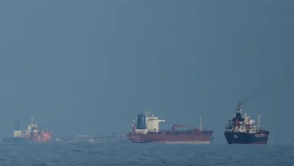 الطاقة الدولية تشير إلى احتمال مواجهة العالم أيام أصعب في حال استمرار إغلاق مضيق هرمز