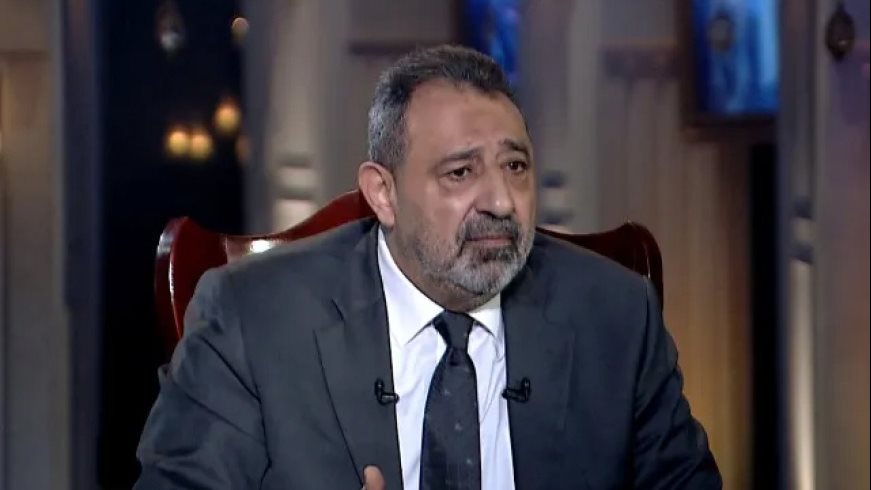 مجدي عبد الغني ينتقد استبعاد أكرم توفيق رغم استقدامه من قطر