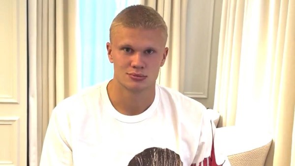 هالاند unveils a New Hairstyle Ahead of Manchester City’s Season Kick-off