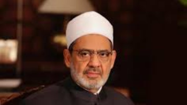 شيخ الأزهر يشير إلى تشابه عالم اليوم مع الماضي ويؤكد حاجة البشرية إلى هدي النبي