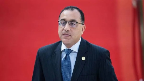 رئيس الوزراء يطلق جولة لاستعراض مشروعات قطاع خدمات التعهيد في الإسكندرية