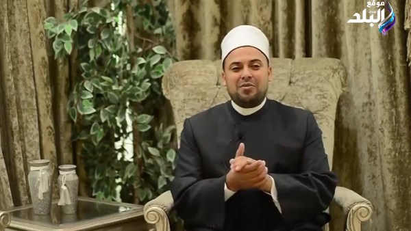 ابتسامة دائمة على وجه النبي: دروس ملهمة من معاملة أهل بيته