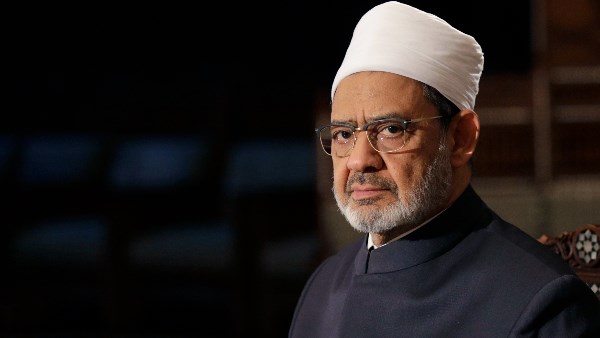 شيخ الأزهر يوضح الفرق بين عدالة الحروب في زمن النبي ووحشيتها في العصر الحديث