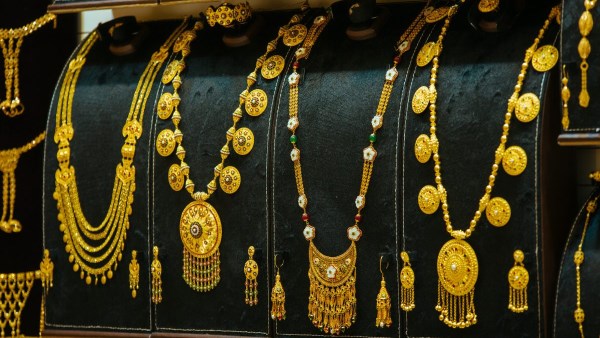 ارتفاع سعر الذهب بمقدار خمسة آلاف جنيه مع تسجيل أعلى الأسعار ومفاجأة في عيار واحد وعشرين