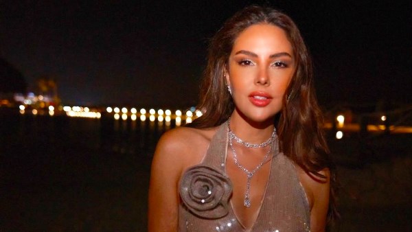 نينا مغربي تبرز بجمال صيفي لافت على شاطئ الساحل الشمالي