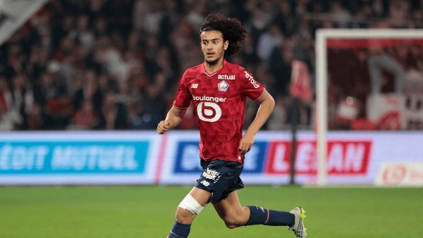 مانشستر سيتي يبرم اتفاقًا لضم الدولي المغربي أيوب بوعدي من نادي ليل