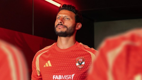 حارس مرمى بيراميدز: محمد الشناوي يبقى رمزاً خالداً في تاريخ النادي الأهلي