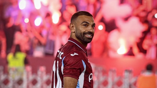 أشاد صحفي تركي بتألق صلاح مع طرابزون ووجه الشكر لله على وجوده