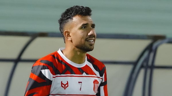 تريزيجيه يكشف عن موقفه من الاعتزال الدولي وينصح صلاح بالانتقال إلى طرابزون