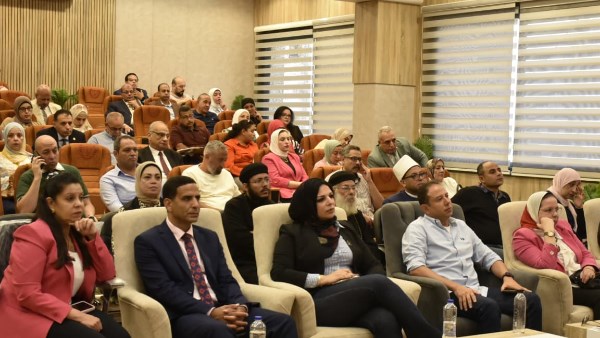 أبو ليمون يستقبل وفد الهيئة العامة للتخطيط العمراني بحضور نواب بورسعيد