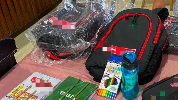 حياة كريمة تُوزع 300 حقيبة ومستلزمات دراسية على الطلاب في الزقازيق وديرب نجم