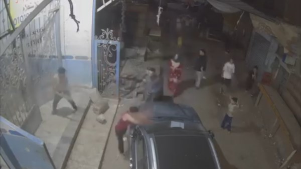 سيطرة على مشاجرة بين تجار فاكهة في سنورس بالفيوم بعد خلافات مالية وجيرة وضبط ستة أشخاص