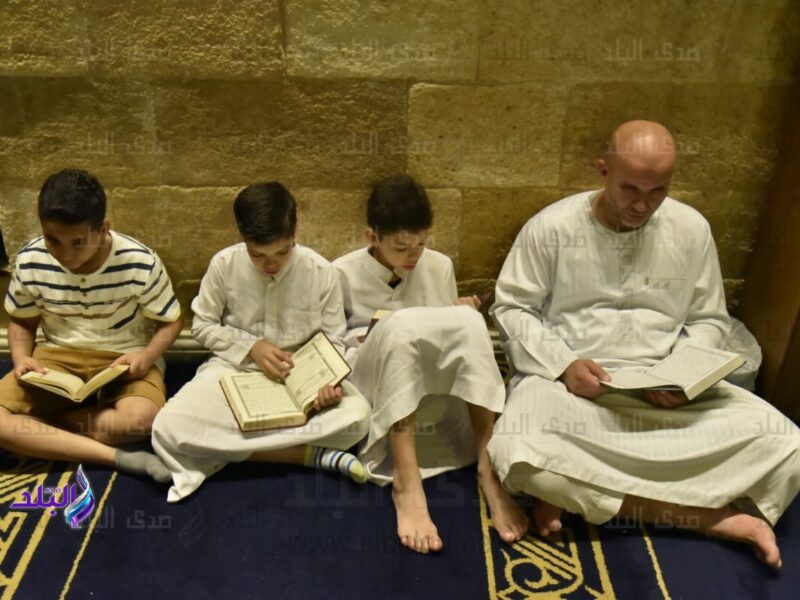 سنن يوم الجمعة وأعمال مستحبة للرجال والنساء من هدي النبي
