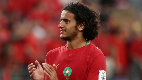 أيوب بوعدي ينتقل إلى مانشستر سيتي: رومانو يؤكد إغلاق الصفقة مقابل 100 مليون يورو