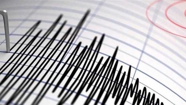 زلزال بقوة 5.9 ريختر يضرب اليابان ويسفر عن إصابات دون خطر تسونامي