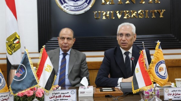 رئيس جامعة المنيا يؤكد أن أسبوع شباب الجامعات يمثل منصة وطنية لإبراز طاقات الشباب وإنجازات الدولة