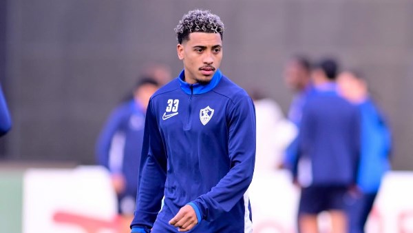 محامي بيزيرا يكشف 17 إنذارًا ويثير أزمة جديدة للاعب مع الزمالك