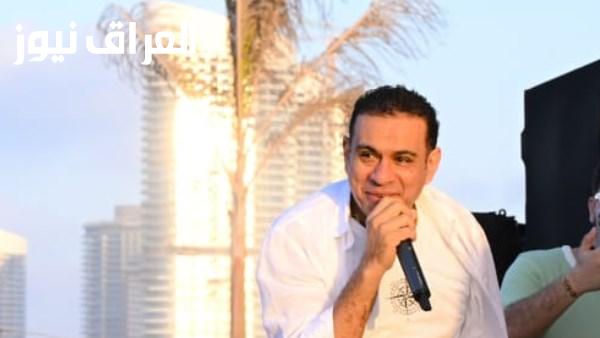 مصطفى كامل ومحمود الليثي يتألقان في حفل ممتلئ بالعلمين مع مجموعة من الصور