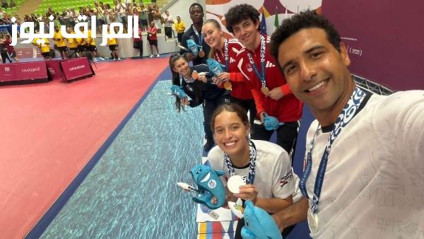 هنا جودة تحتفل بالميدالية الفضية مع عمر عصر في دورة ألعاب البحر الأبيض المتوسط لتنس الطاولة