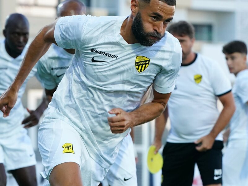 عودة بنزيما إلى الاتحاد: تفاصيل جديدة لكووورة
