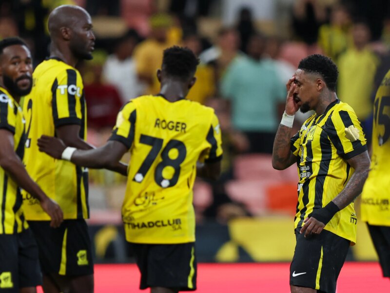 اتحاد جدة يواجه صعوبة قبل مواجهة النصر بسبب قفاز أوروبي