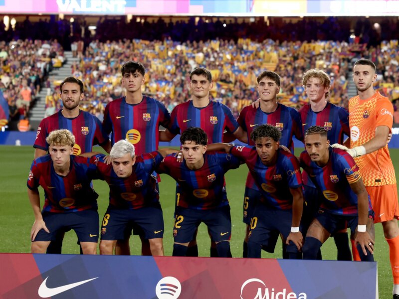 برشلونة تشهد تطورًا جديدًا: فليك يكتشف “الجندي المثالي”