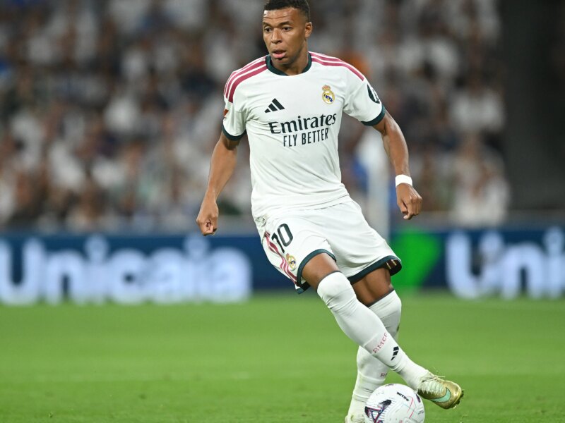 أسرع مئوية لريال مدريد.. كريستيانو رونالدو يتفوق على مبابي فقط