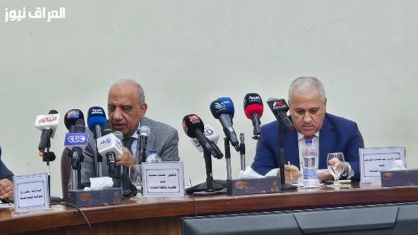 وزير الكهرباء يعرض رؤية استراتيجية جديدة لقطاع الطاقة خلال ندوة “الوطنية للصحافة”