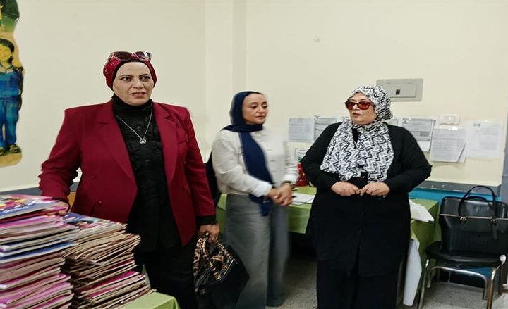 وزير التعليم يؤكد على ضرورة متابعة انتظام الدراسة في المدارس عبر مختلف المحافظات