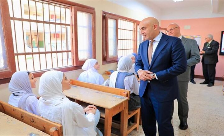 رابط تحميل مناهج وتقييمات البكالوريا المصرية لطلاب الصف الثاني الثانوي متاح الآن على موقع «التعليم»