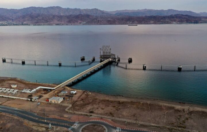 السعودية تعيد تشغيل خط أنابيب “شرق-غرب” من ميناء ينبع