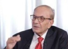خليل فاضل: الحرب الحديثة تسعى لتدمير الوعي و«القشر البيض» هو ما تعيش عليه الطبقة الوسطى