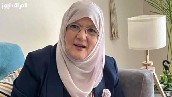 شمس البارودي وسميرة أحمد يتناولان السمك والجمبري في نادي الجزيرة ويتلذذان بالجاتوه