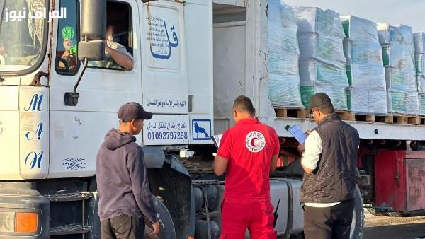 الهلال الأحمر يرسل قافلة المساعدات «زاد العزة» 282 لدعم سكان غزة