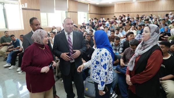 رئيس جامعة أسيوط الأهلية يؤكد: هدفنا تأهيل خريج متميز بالمعرفة والمهارات والقيم