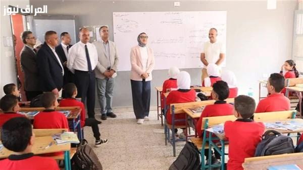 محافظة الوادي الجديد تكرّم المعلمين المتميزين ضمن زيارتها لمدارس الخارجة