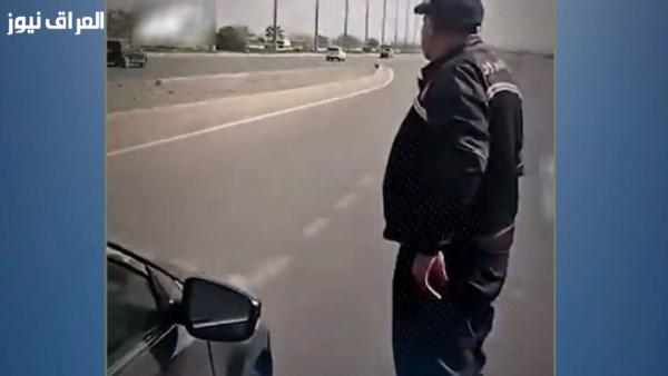 الداخلية توضح ملابسات فيديو منع سيارة من عبور الطريق في القاهرة مما أدى إلى حادث تصادم